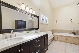 340 Apache Ln, Boca Raton, FL 33487 - Photo 23