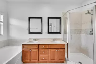 453 NE 1st St, Pompano Beach, FL 33060 - Photo 23