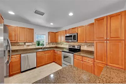 453 NE 1st Street, Pompano Beach, FL 33060 - Photo 5