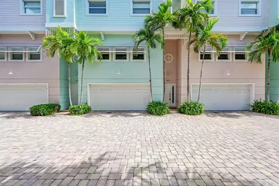 453 NE 1st Street, Pompano Beach, FL 33060 - Photo 1