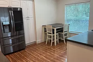 9095 SW 20th St, Miramar, FL 33025 - Photo 5