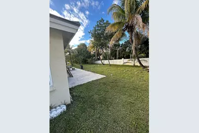 9095 SW 20th Street, Miramar, FL 33025 - Photo 21