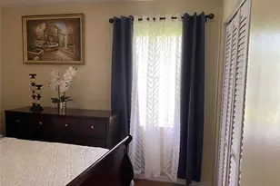 448 NE 210th Cir Terrace, Miami, FL 33179 - Photo 5