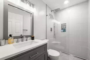 16473 Del Palacio Ct, Delray Beach, FL 33484 - Photo 19