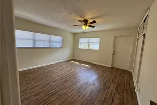 1360 SE 3rd Ct, Deerfield Beach, FL 33441 - Photo 5