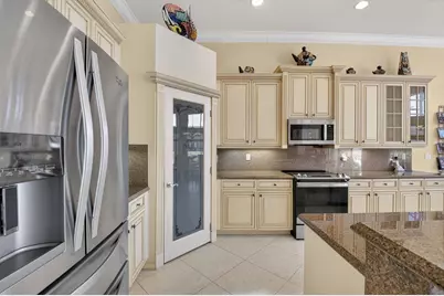 8270 Azure Coast Boulevard, Lake Worth, FL 33467 - Photo 17