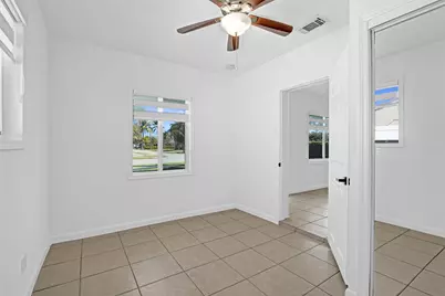 6101 NE 7th Avenue, Oakland Park, FL 33334 - Photo 23