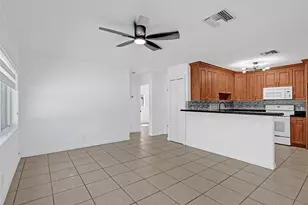 6101 NE 7th Ave, Oakland Park, FL 33334 - Photo 15