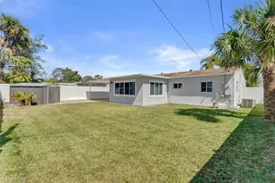 6101 NE 7th Ave, Oakland Park, FL 33334 - Photo 3