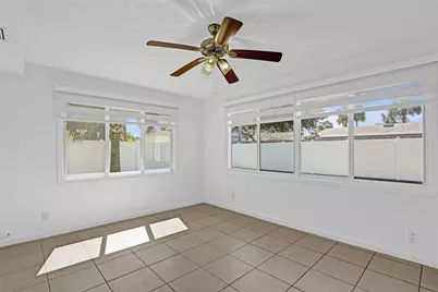 6101 NE 7th Avenue, Oakland Park, FL 33334 - Photo 27