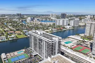 2017 S Ocean Dr, Hallandale Beach, FL 33009 - Photo 35