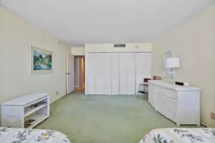2017 S Ocean Dr, Hallandale Beach, FL 33009 - Photo 21