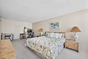 2017 S Ocean Dr, Hallandale Beach, FL 33009 - Photo 23