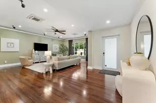 1708 NE 47th St, Oakland Park, FL 33334 - Photo 5