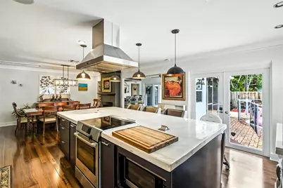 1708 NE 47th Street, Oakland Park, FL 33334 - Photo 9