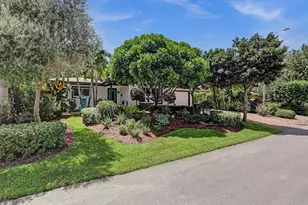 1708 NE 47th St, Oakland Park, FL 33334 - Photo 9