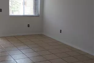 621 NW 78th Terrace, Pembroke Pines, FL 33024 - Photo 23