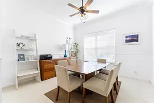 2527 Montclaire Cir, Weston, FL 33327 - Photo 15