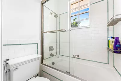 2527 Montclaire Circle, Weston, FL 33327 - Photo 25