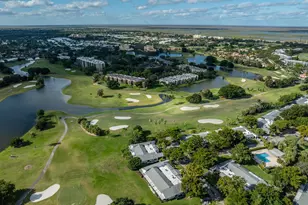 370 Fairway Cir, Weston, FL 33326 - Photo 47