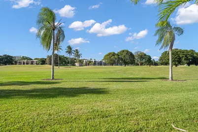370 Fairway Circle #13, Weston, FL 33326 - Photo 23