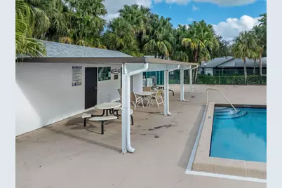 370 Fairway Circle #13, Weston, FL 33326 - Photo 61