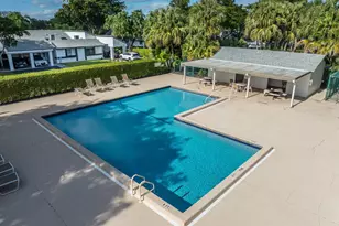 370 Fairway Cir, Weston, FL 33326 - Photo 57