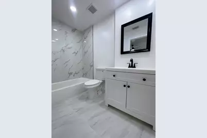 832 NW 47th Street, Deerfield Beach, FL 33064 - Photo 23