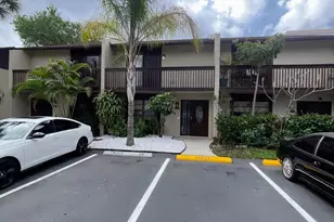 832 NW 47th St, Deerfield Beach, FL 33064 - Photo 45