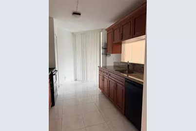 3100 N Pine Island Road #310, Sunrise, FL 33351 - Photo 3