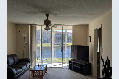 9900 Sunrise Lakes Boulevard #110, Sunrise, FL 33322 - Photo 11