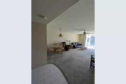 9900 Sunrise Lakes Boulevard #110, Sunrise, FL 33322 - Photo 7