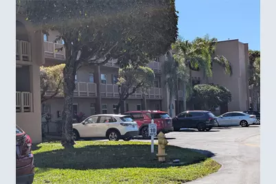 9900 Sunrise Lakes Boulevard #110, Sunrise, FL 33322 - Photo 29