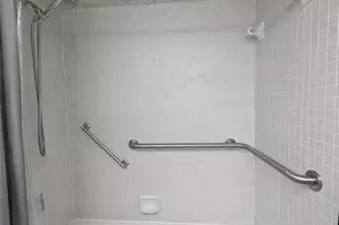 9900 Sunrise Lakes Blvd, Sunrise, FL 33322 - Photo 23