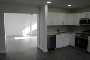 611 SW 1st Ave, Boynton Beach, FL 33426 - Photo 13