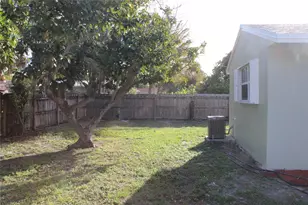 611 SW 1st Ave, Boynton Beach, FL 33426 - Photo 7