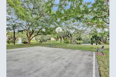 930 SW 9th Street Circle #206, Boca Raton, FL 33486 - Photo 33