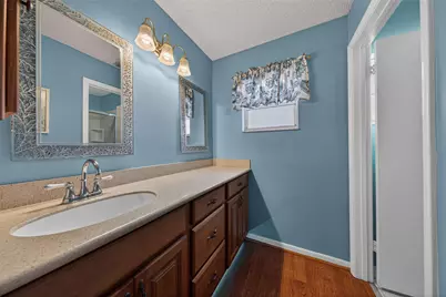 351 E Riverbend Drive, Sunrise, FL 33326 - Photo 17