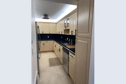 1200 Hibiscus Avenue #303, Pompano Beach, FL 33062 - Photo 3