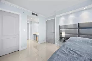 2030 S Ocean Dr, Hallandale Beach, FL 33009 - Photo 25