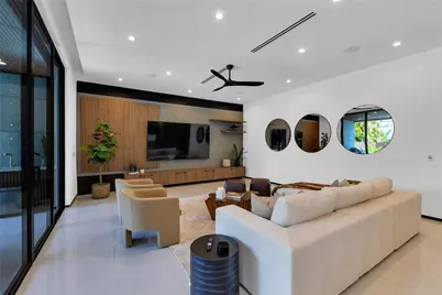 727 NE 17th Way, Fort Lauderdale, FL 33304 - Photo 49