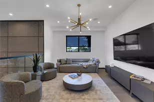 727 NE 17th Way, Fort Lauderdale, FL 33304 - Photo 5