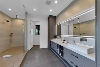 727 NE 17th Way, Fort Lauderdale, FL 33304 - Photo 71