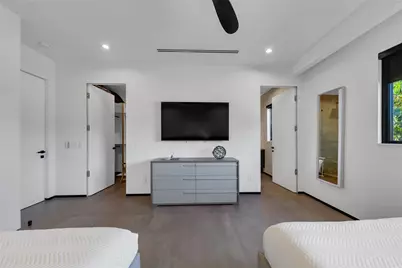 727 NE 17th Way, Fort Lauderdale, FL 33304 - Photo 67