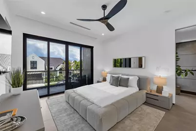 727 NE 17th Way, Fort Lauderdale, FL 33304 - Photo 95