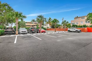 2555 NE 11th St, Fort Lauderdale, FL 33304 - Photo 43