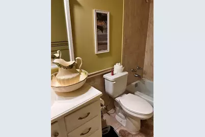 3535 Broken Woods Drive #307, Coral Springs, FL 33065 - Photo 9