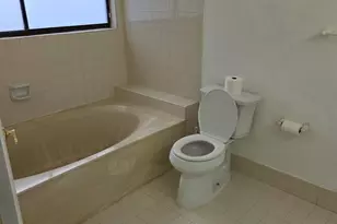 10191 Oleander Ct, Pembroke Pines, FL 33026 - Photo 19