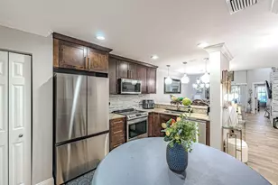 405 Maplewood Dr, Greenacres, FL 33415 - Photo 7