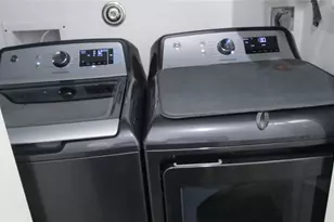 405 Maplewood Dr, Greenacres, FL 33415 - Photo 17